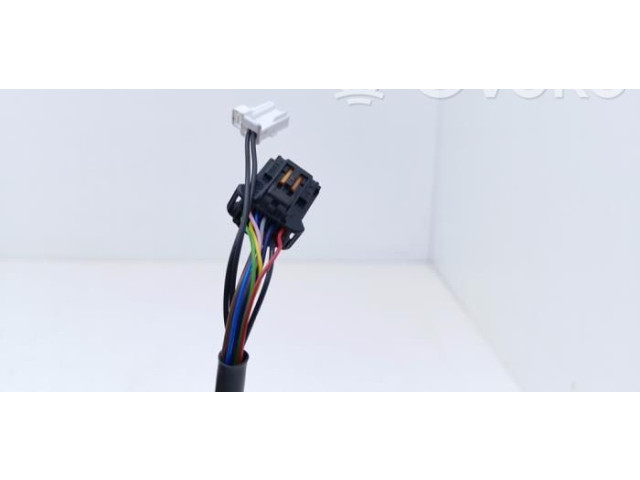 Pojistková skříňka Зеркало (управляемое электричеством) 98087020XT Opel Vivaro 2021