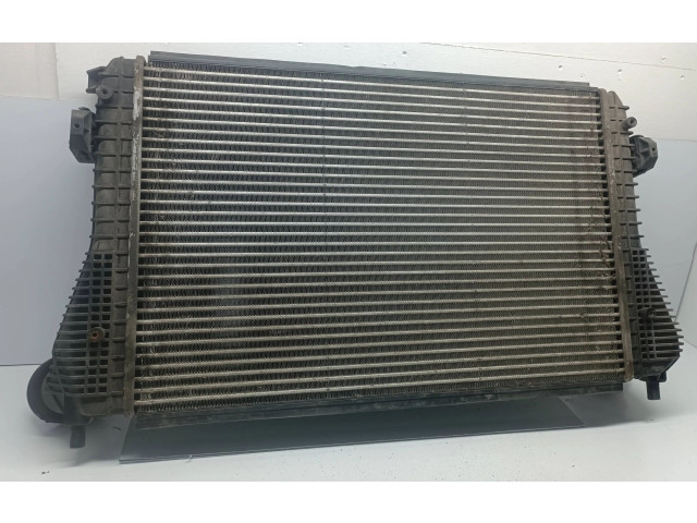 Интеркулер  1K0145803, 1K0145803CD   Volkswagen Touran I 