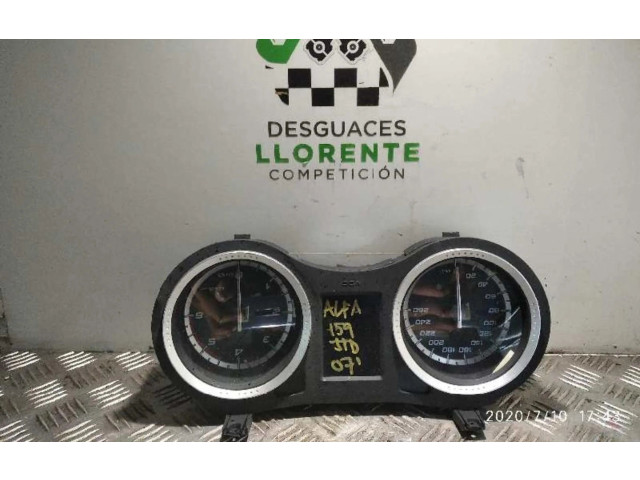 Панель приборов Alfa Romeo 166