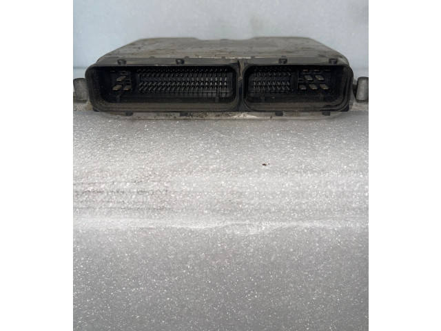 Блок управления двигателя 038906012HA, 1039S02409 Skoda Octavia Mk1 (1U)