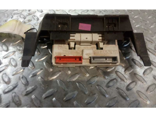 Дисплей Renault Kangoo I