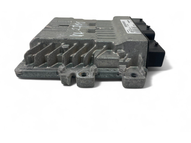 Блок управления двигателем Блок управления 31372489, S180134102D   Volvo V70