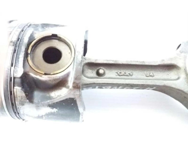 Поршень с шатуном    Hyundai Sonata  