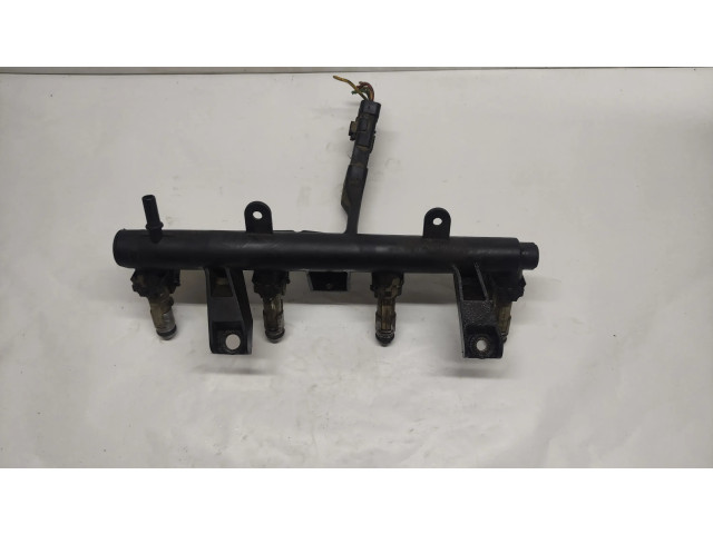 Топливная рампа 9625194080 Citroen Xsara 1.4