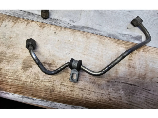 Топливная рампа    Volvo XC90  