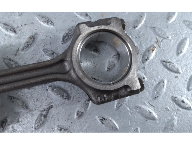 Поршень с шатуном 120103274R, 121003320R Dacia Sandero III