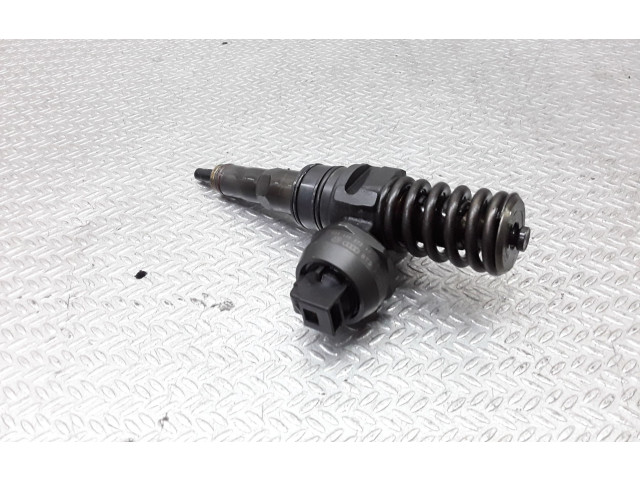 Vstřikovač 038130073AK Volkswagen Sharan AUY