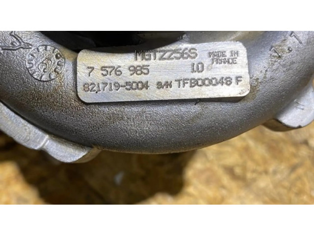 Turbodmychadlo Турбина 7576985, 8217195004 BMW 5 F10 F11 4.4 N63