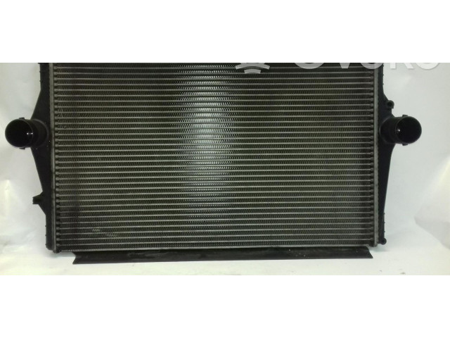 Интеркулер 8649471 Volvo V70