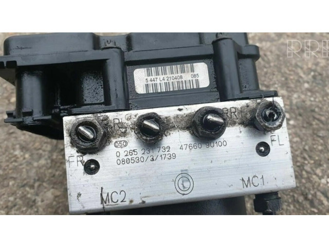 Jednotka ABS 476609U100 Nissan Note (E11) 2007