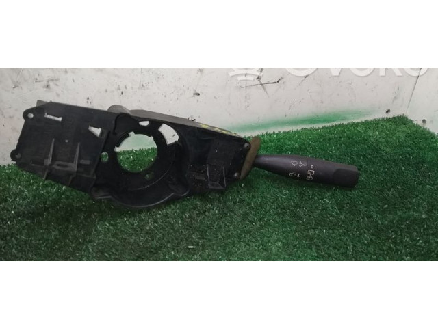 Pojistková skříňka Включатель скорости стеклоочистителей    Citroen Saxo 1996