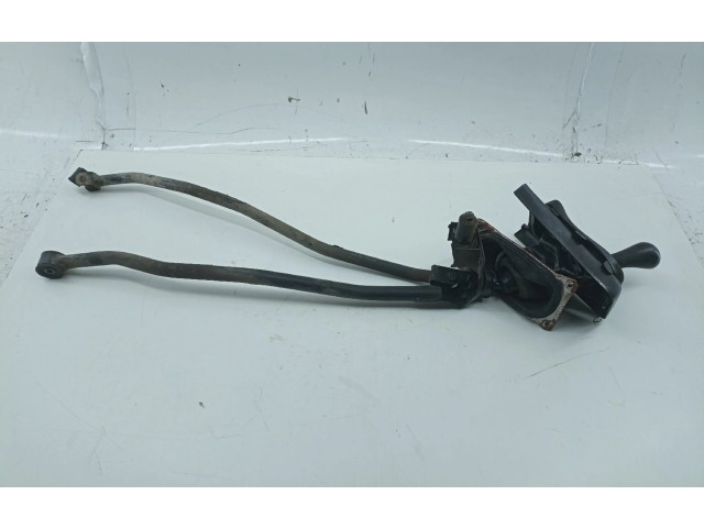 Pojistková skříňka Рычаг переключения передач Nissan Sunny 1991