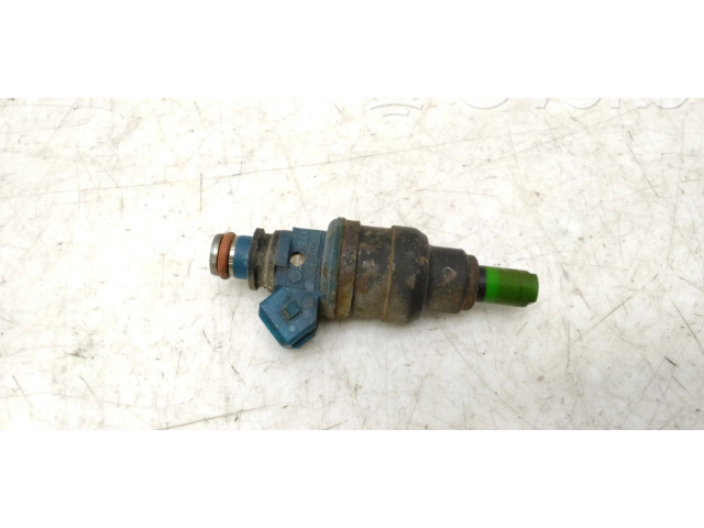 Форсунка INP068 Mitsubishi Colt 4G13