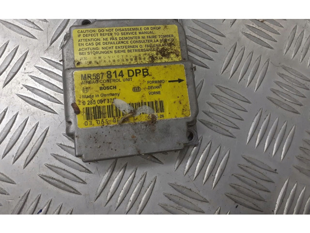 Блок подушек безопасности MR587814   Mitsubishi Space Star