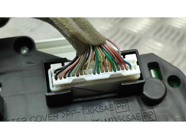 Přístrojová deska  Infiniti Q50 2016 4GR5ARZSK  