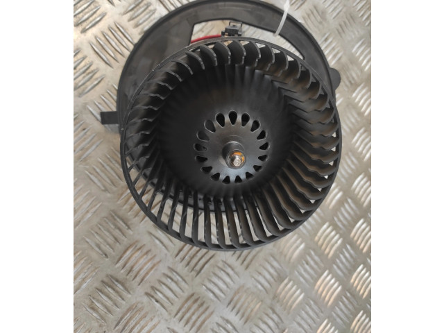 Вентилятор печки    5Q1819021, 5Q1819021B   Volkswagen e-Golf