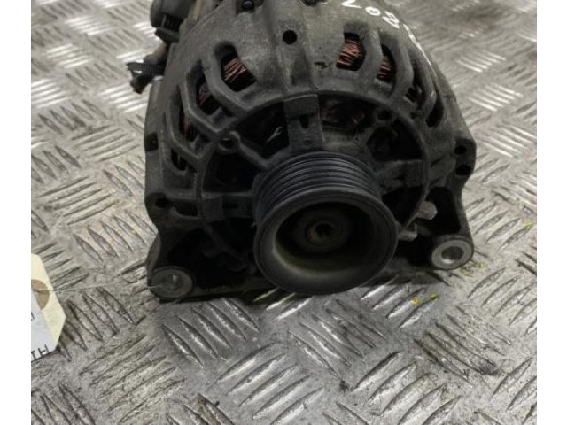 Генератор    Peugeot 406      