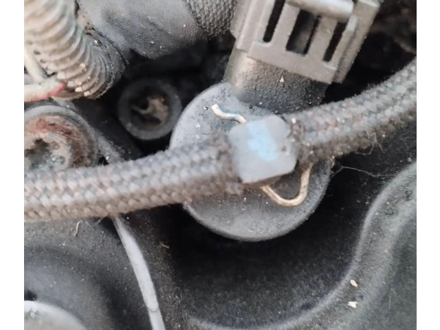 Vstřikovač 0445110165 Opel Zafira B