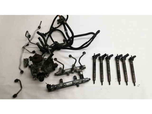 Vstřikovač 059130755AK, 14988667   Audi Q7 4L  pro naftový motor 3.0 CJGA 