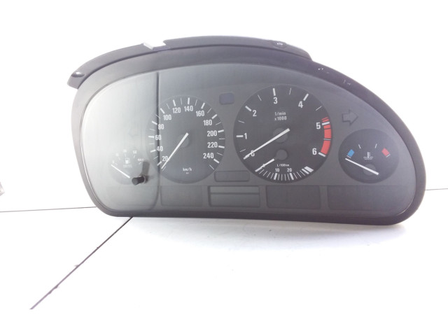 Přístrojová deska  BMW 5 E39 1998 62118375675, 110008735034  