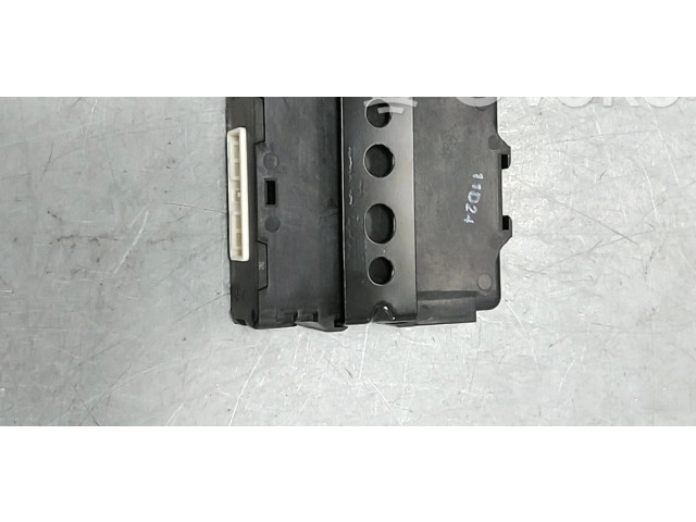 Блок управления коробкой передач 31686384, 31461858   Volvo XC60