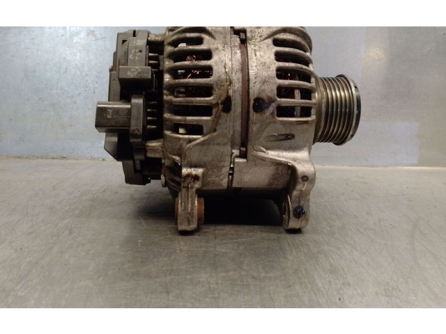 Генератор 03L903023, 0124525187BOSCH Audi Q3 8U