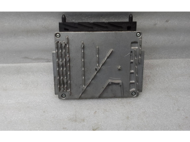 Блок управления двигателя 30668478A, 0000011698 Volvo V70