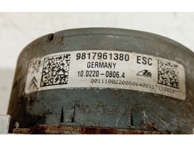 Блок АБС 9817961380   Peugeot  2008 I  2013 - 2019 года