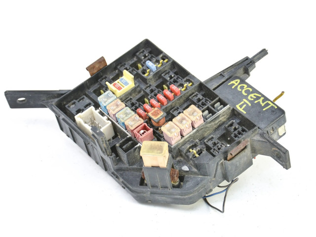 Pojistková skříňka 9198125000, 91981-25000 Hyundai Accent 1999