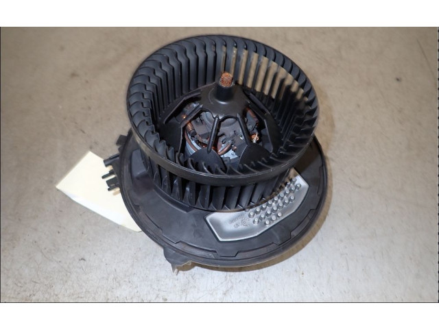 Вентилятор печки 5Q1819021J Volkswagen Golf VII