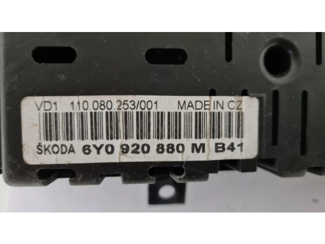 Панель приборов 6Y0920880M, 110080253 Skoda Fabia Mk1 (6Y)