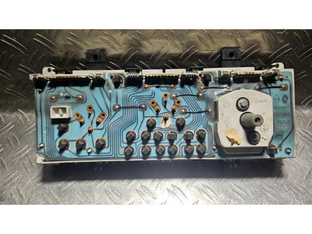 Панель приборов 18327106, 19327193   Renault Clio I       