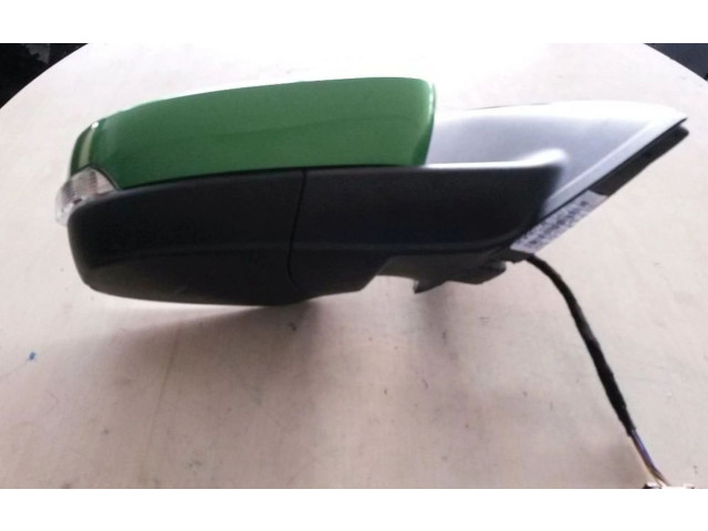 Зеркало электрическое Skoda Fabia Mk3 (NJ) 2015 - 2021 года