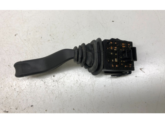 Ручка стеклоочистителей 09185413, 09185414 Opel Meriva A