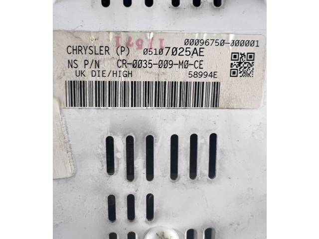 Панель приборов CR0035009M0CE, 58994E   Jeep Patriot       