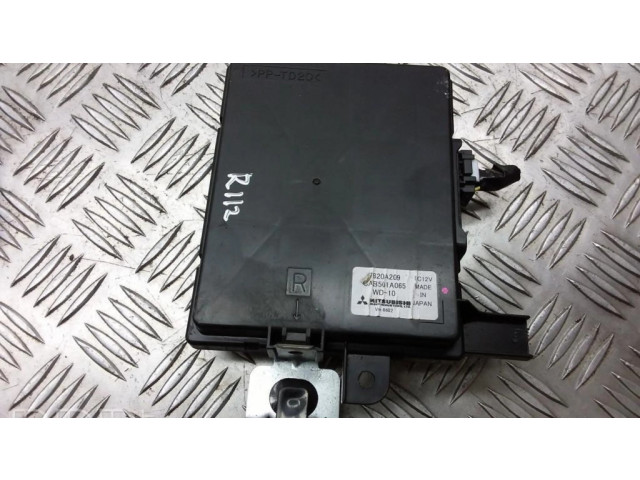 Блок управления 7820A209, CAB501A065 Mitsubishi Outlander