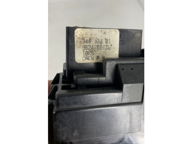 Ручка стеклоочистителей 6239H5   Citroen Xantia