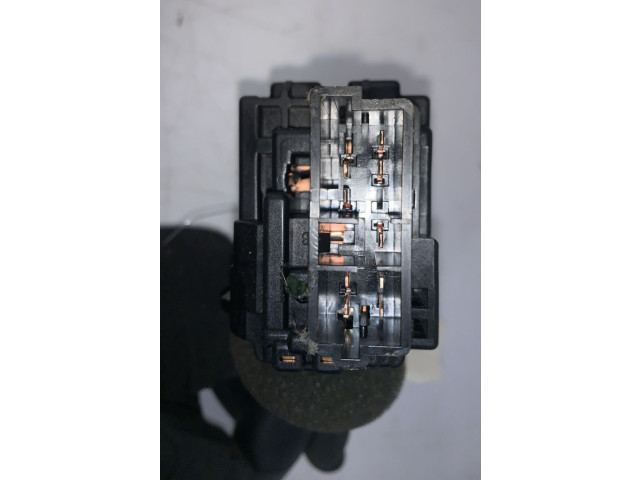 Ручка стеклоочистителей 6239G6   Citroen Saxo