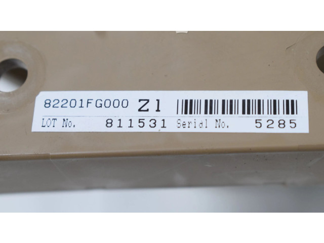 Блок предохранителей  82201FG000   Subaru Forester SH    
