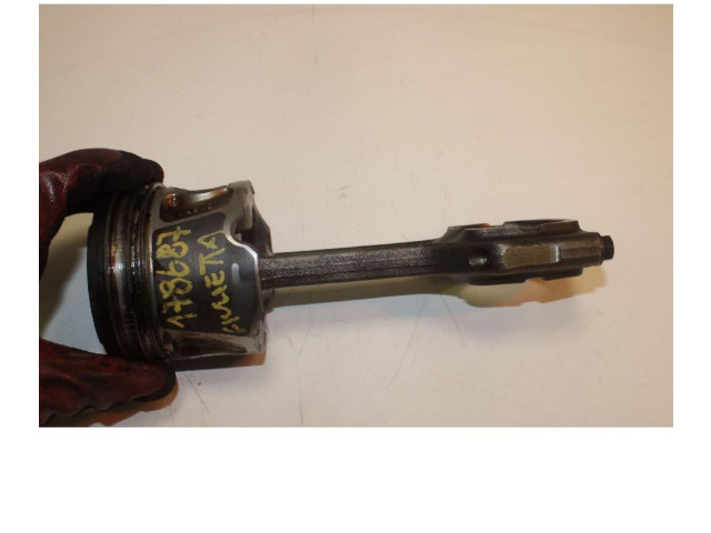 Поршень с шатуном 940A4000 Alfa Romeo Giulietta