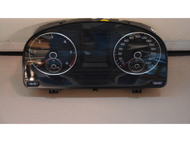 Дисплей    2K5920876A   Volkswagen Caddy