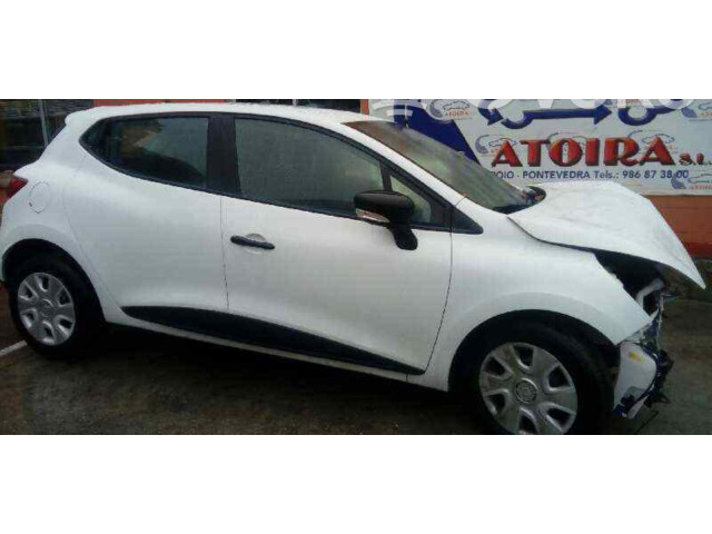 Руль Renault Clio III 2005 - 2012 года 6700003396