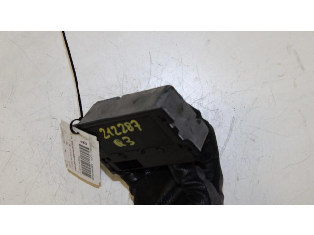 Блок управления двигателя Audi Q3 F3