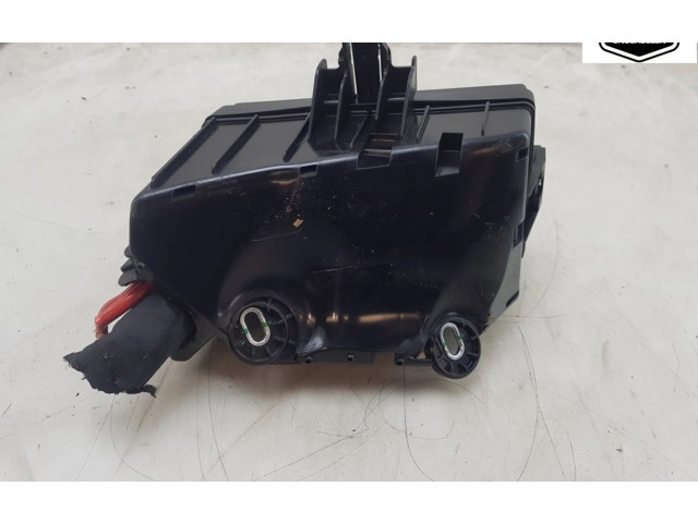 Блок предохранителей  5Q0907361G, 5Q0907361G   Audi Q2 -    