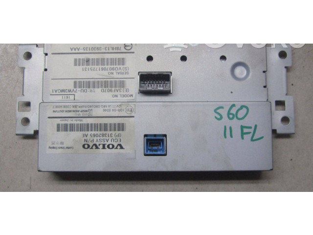Дисплей    31382065   Volvo S60
