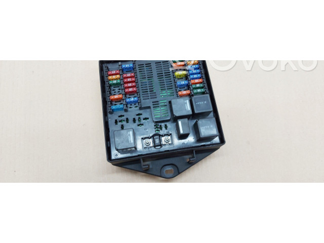 Блок управления Jaguar XK8 - XKR