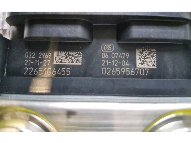 Блок АБС 476605832R, B2-9172G   Renault  Clio V  2019 -  года