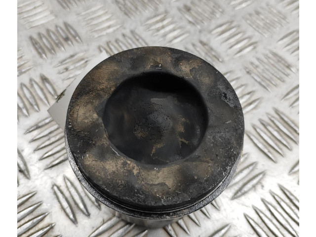 Píst 07L107065K Audi A6 S6 C6 4F CDYA