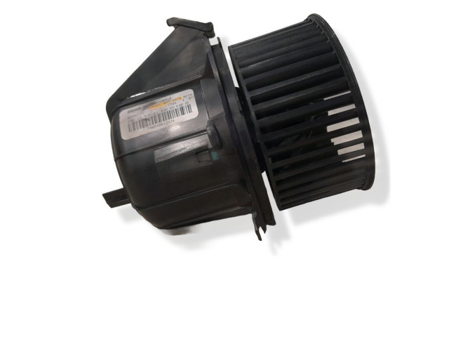 Вентилятор печки T4054001 Citroen DS3