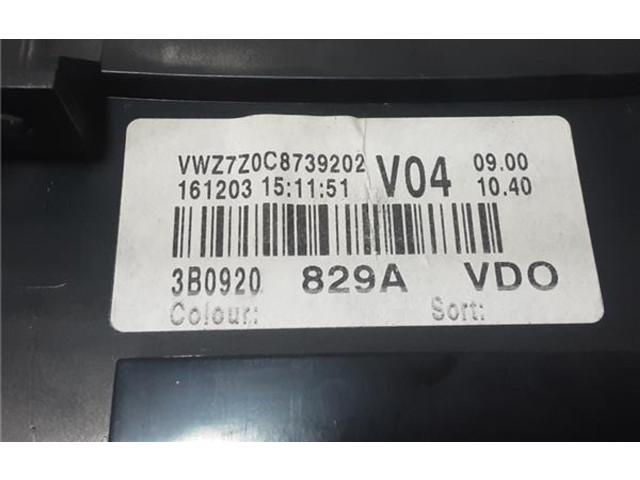 Přístrojová deska  Volkswagen Passat Alltrack 2004 3B0920829A, 3B0920829A  